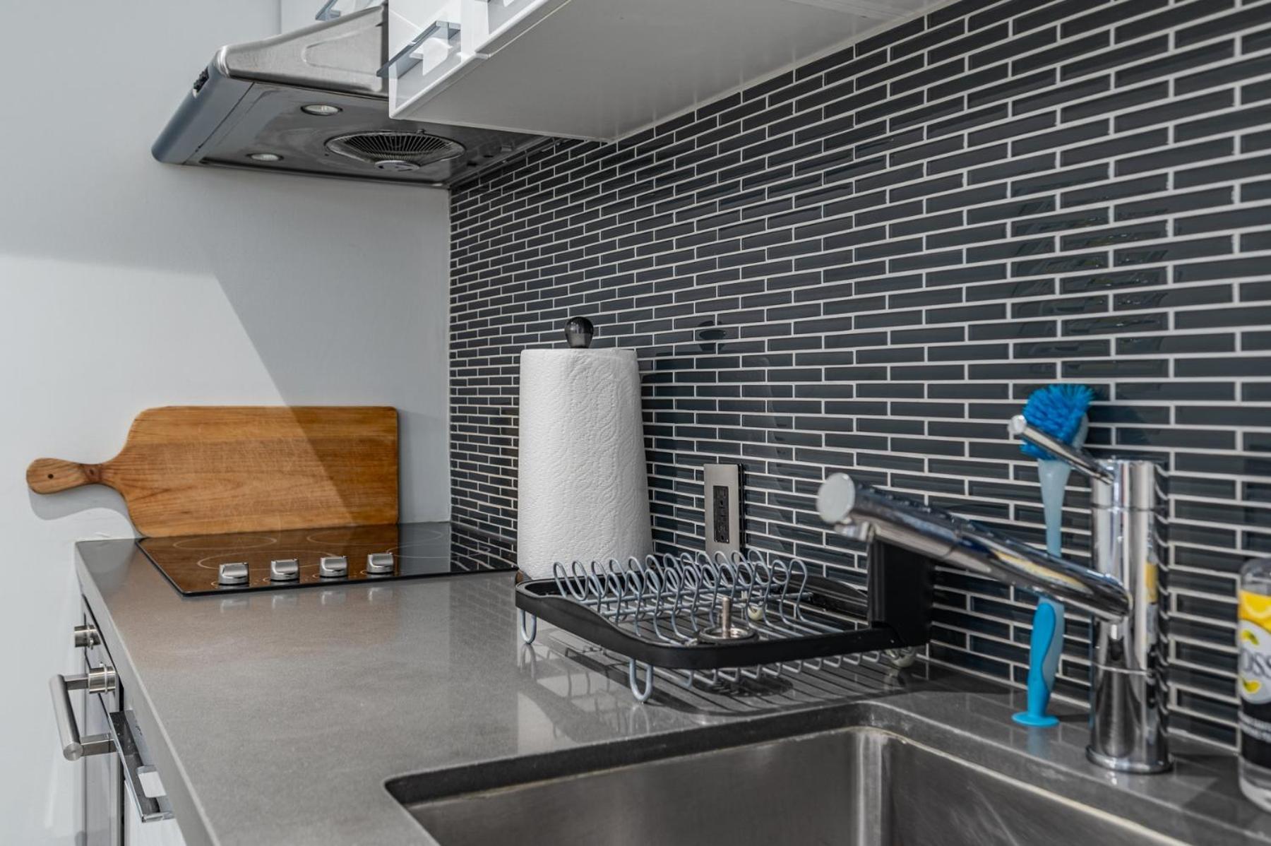 Modern Design Studio Торонто Экстерьер фото